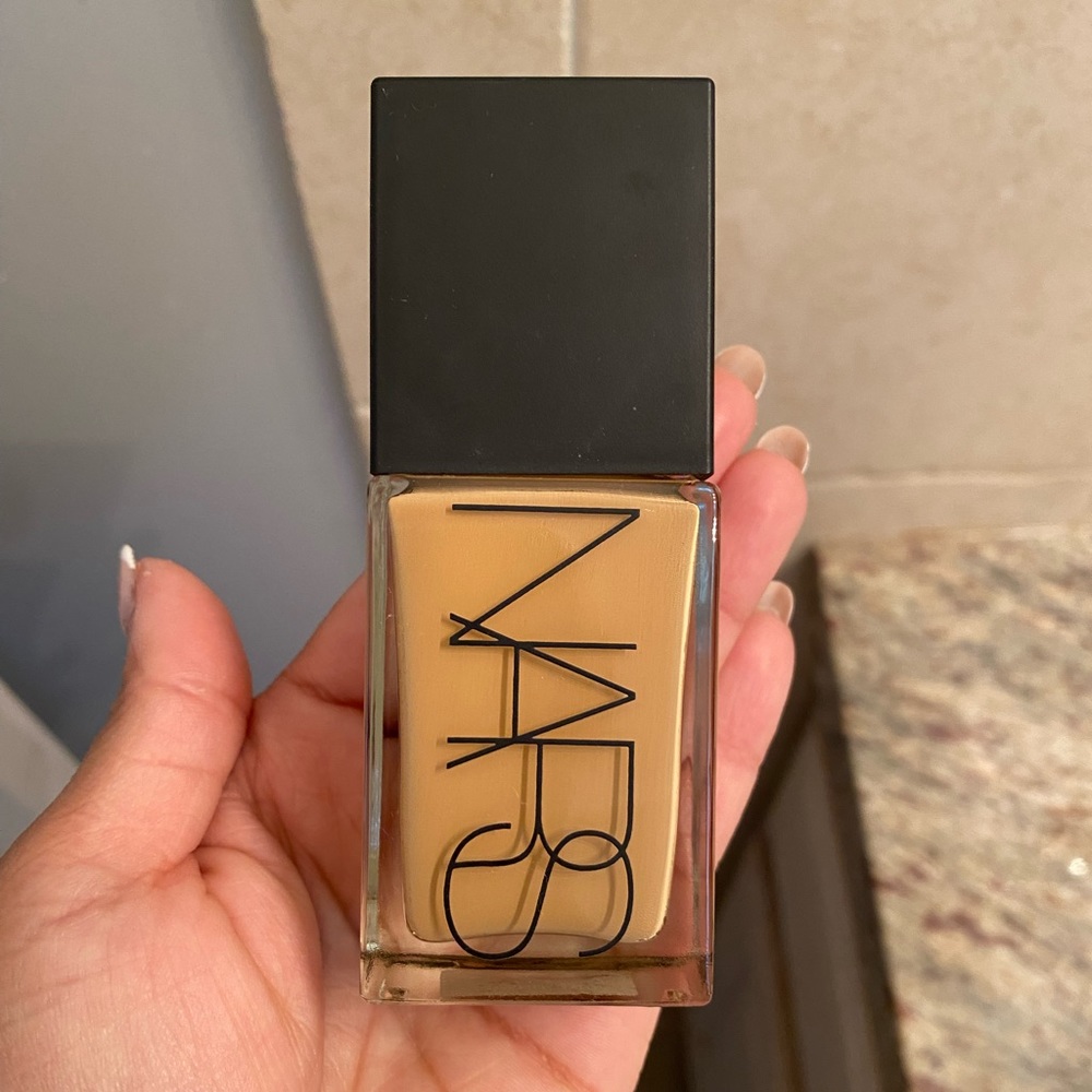 NARS light reflecting foundation in VANUATU